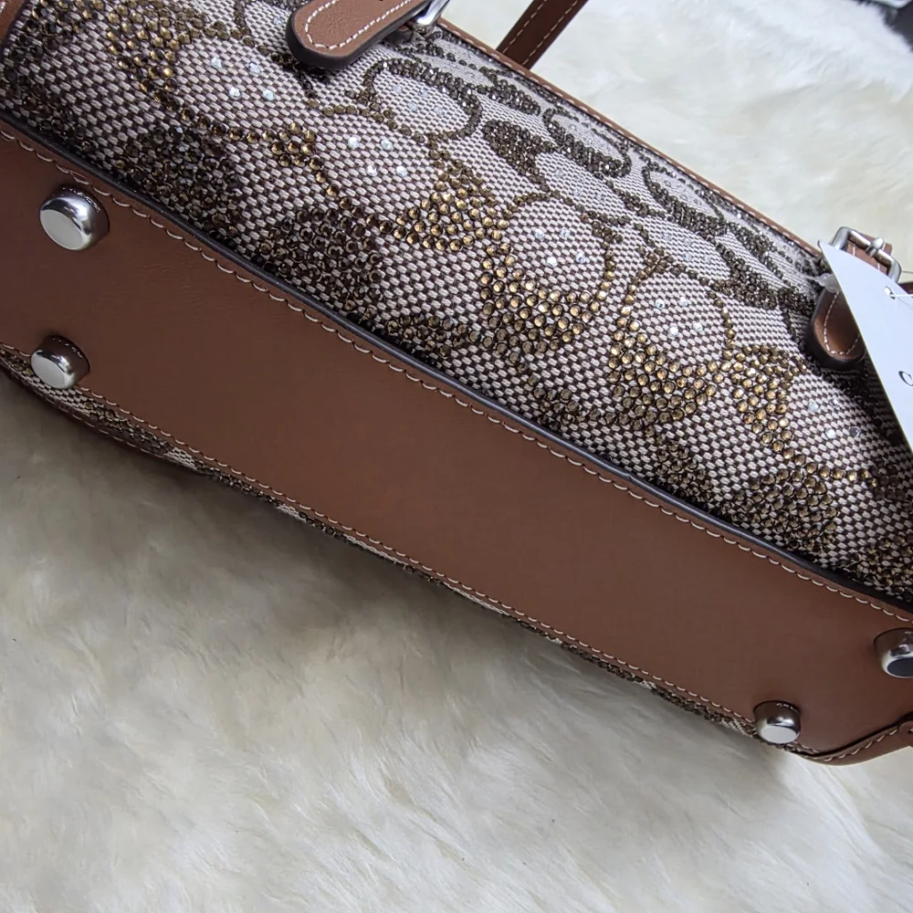 Coach Swing Zip 20 Signature Crystal Jacquard